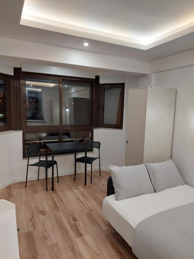 Lisbon South Bay Rooms アルマダ エクステリア 写真
