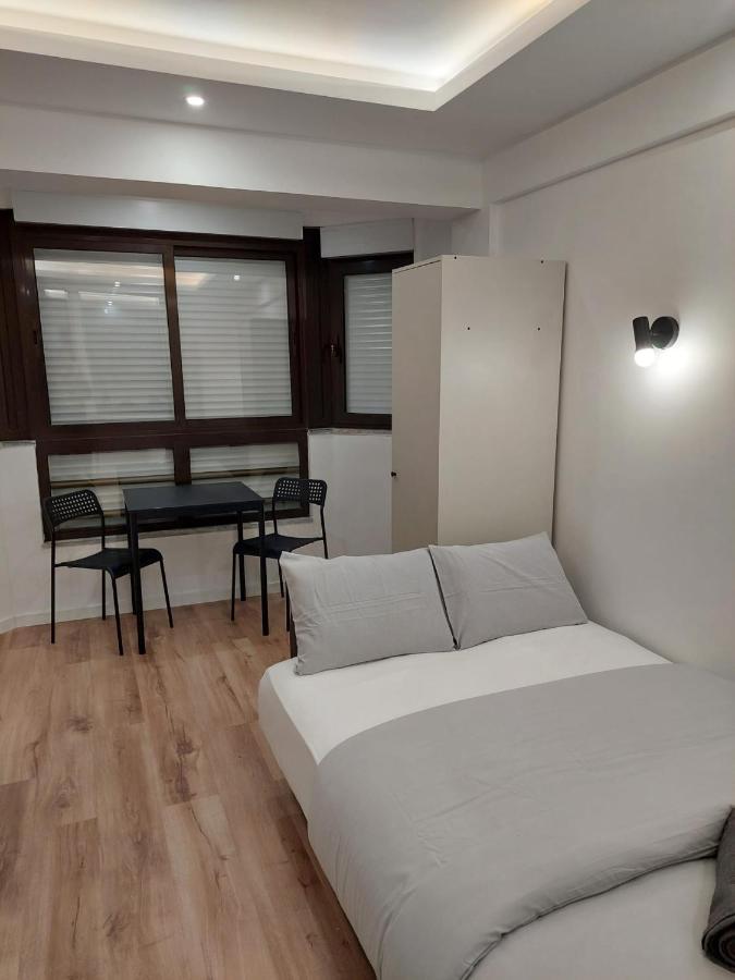 Lisbon South Bay Rooms アルマダ エクステリア 写真